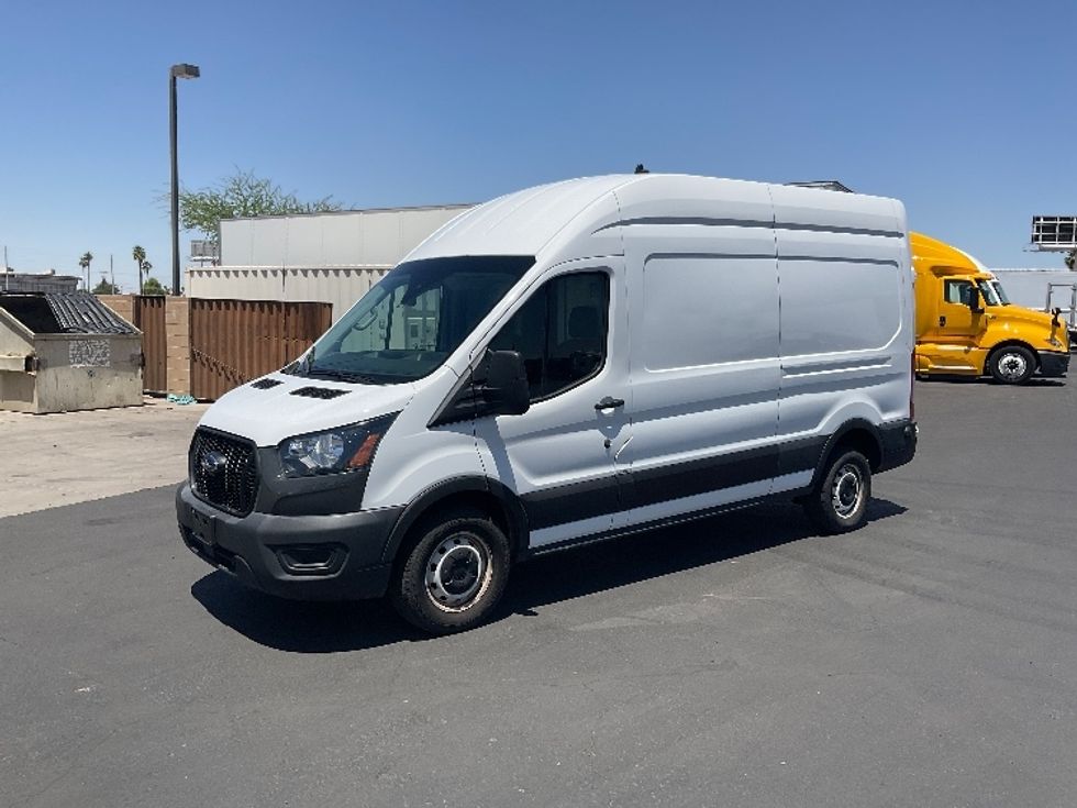 Cargo Van (Panel Van)-Light and Medium Duty Trucks-Ford-2022-Transit 250-Phoenix-AZ-89,010\n\t\tmiles-$ 37,250 - Image 3