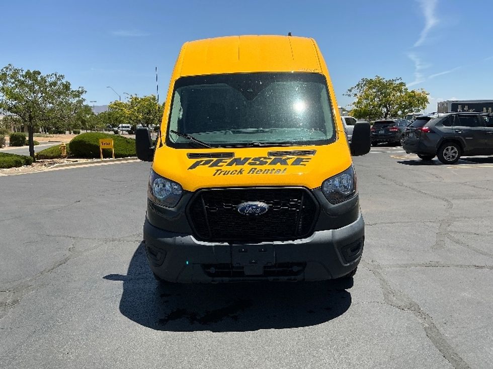 Cargo Van (Panel Van)-Light and Medium Duty Trucks-Ford-2022-Transit 250-Prescott Valley-AZ-100,928\n\t\tmiles-$ 32,000 - Image 2