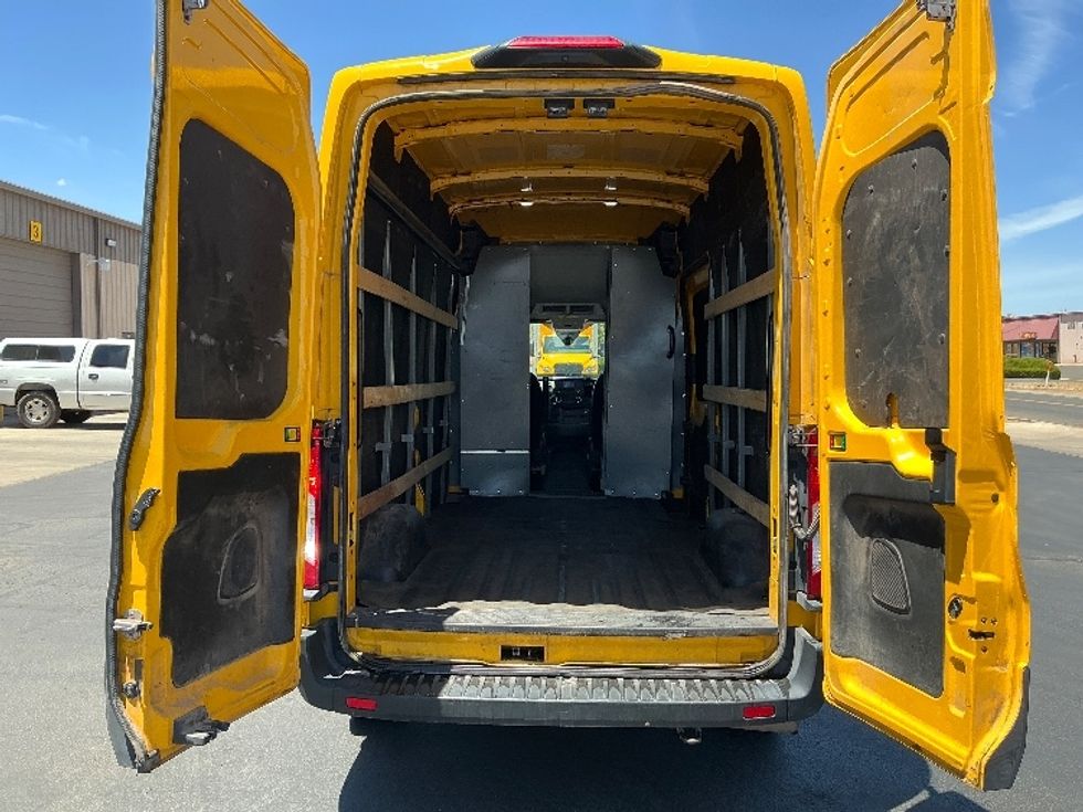 Cargo Van (Panel Van)-Light and Medium Duty Trucks-Ford-2022-Transit 250-Prescott Valley-AZ-100,928\n\t\tmiles-$ 32,000 - Image 8