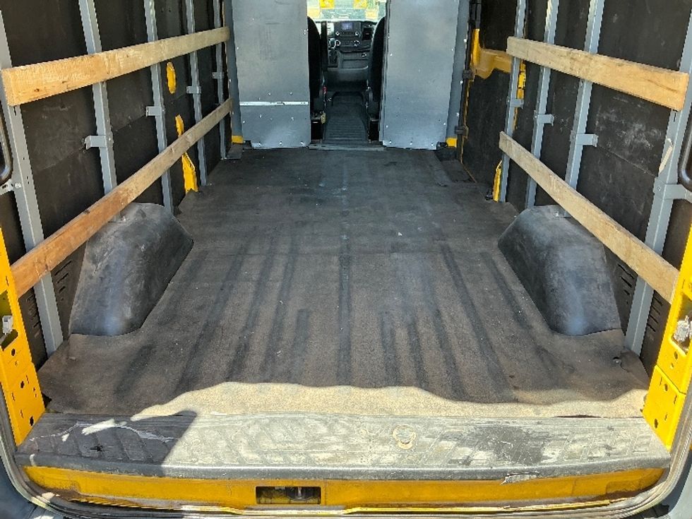 Cargo Van (Panel Van)-Light and Medium Duty Trucks-Ford-2022-Transit 250-Prescott Valley-AZ-100,928\n\t\tmiles-$ 32,000 - Image 9