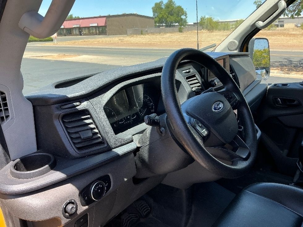 Cargo Van (Panel Van)-Light and Medium Duty Trucks-Ford-2022-Transit 250-Prescott Valley-AZ-100,928\n\t\tmiles-$ 32,000 - Image 16