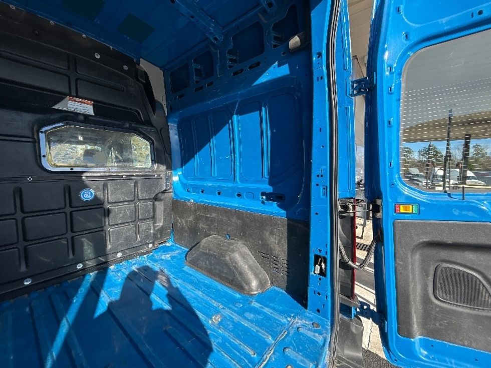 Cargo Van (Panel Van)-Light and Medium Duty Trucks-Ford-2022-Transit 250-Prince George-VA-41,000\n\t\tmiles-$ 36,000 - Image 12