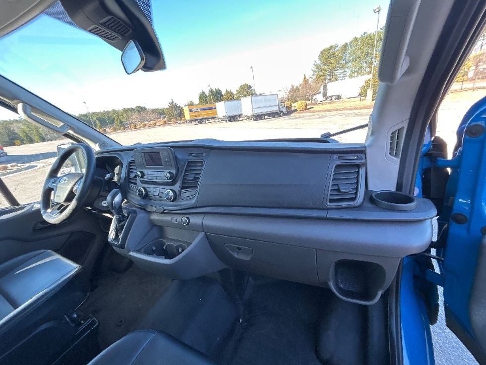 Cargo Van (Panel Van)-Light and Medium Duty Trucks-Ford-2022-Transit 250-Prince George-VA-41,000\n\t\tmiles-$ 36,000 - Image 21