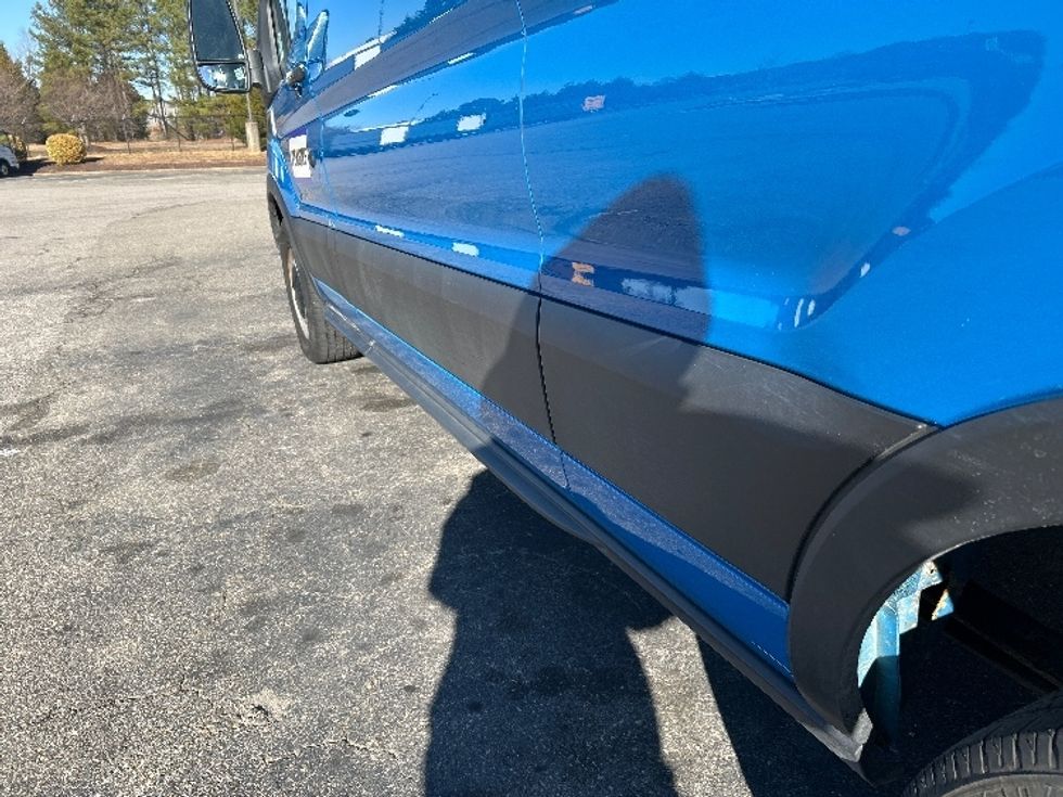 Cargo Van (Panel Van)-Light and Medium Duty Trucks-Ford-2022-Transit 250-Prince George-VA-41,000\n\t\tmiles-$ 36,000 - Image 5