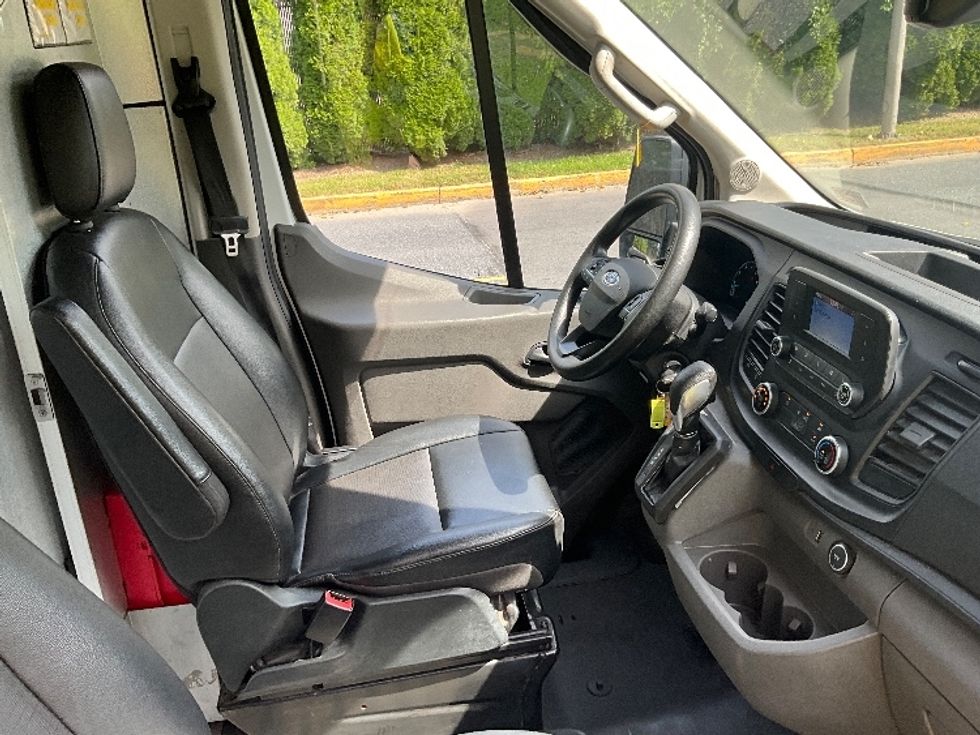 Cargo Van (Panel Van)-Light and Medium Duty Trucks-Ford-2022-Transit 250-Reading-PA-79,864\n\t\tmiles-$ 35,250 - Image 21