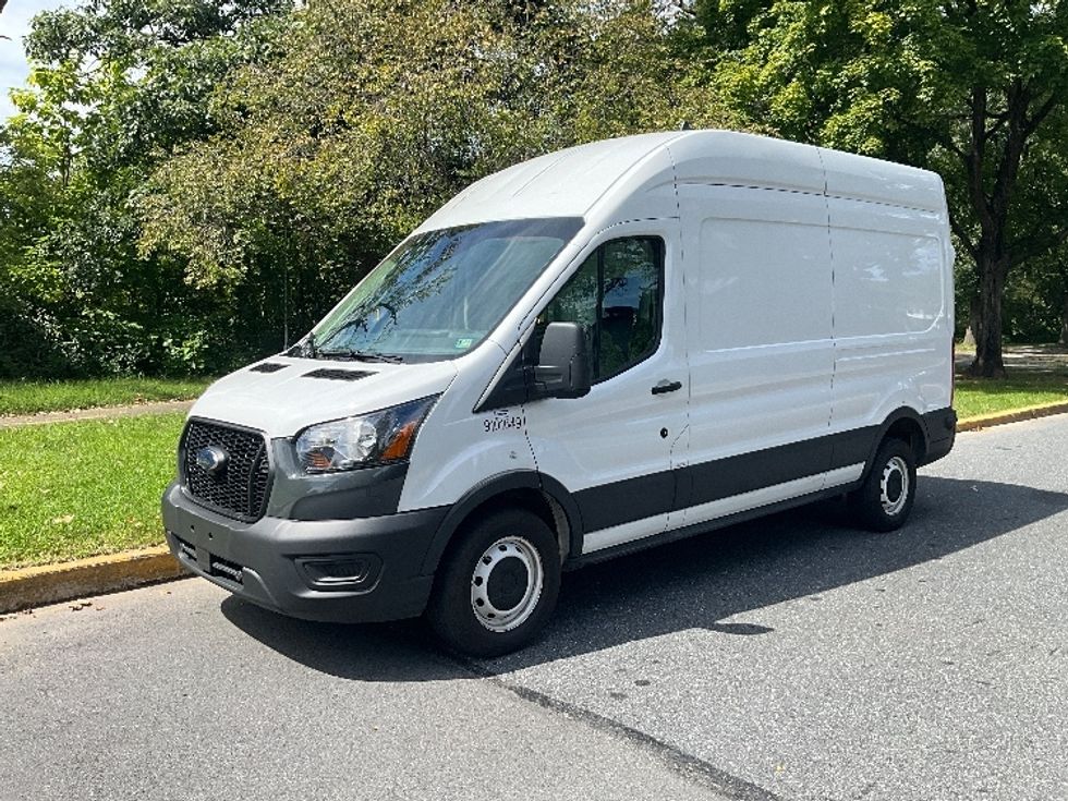 Cargo Van (Panel Van)-Light and Medium Duty Trucks-Ford-2022-Transit 250-Reading-PA-79,864\n\t\tmiles-$ 35,250 - Image 3