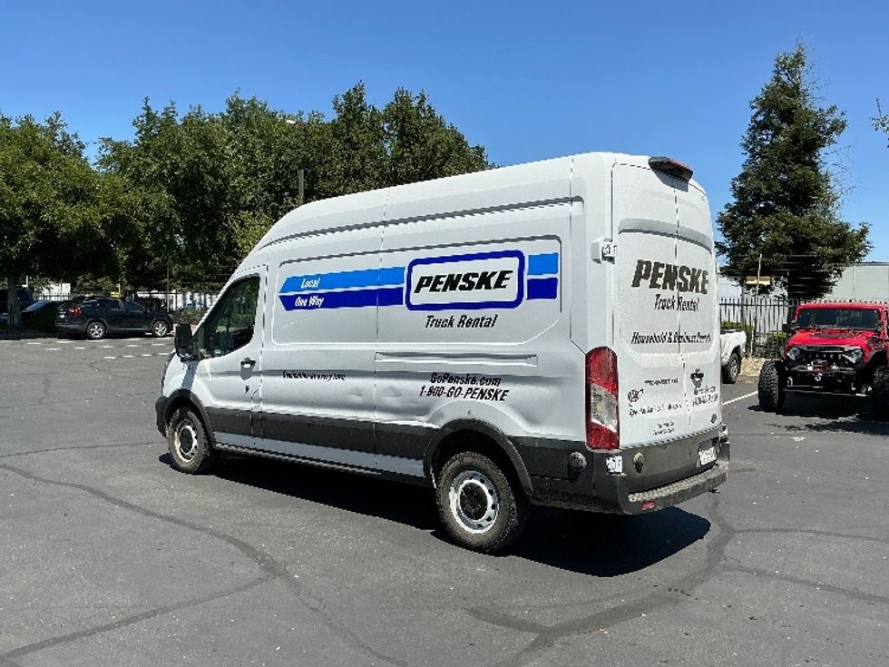 Cargo Van (Panel Van)-Light and Medium Duty Trucks-Ford-2022-Transit 250-Sacramento-CA-108,057\n\t\tmiles-$ 34,750 - Image 5
