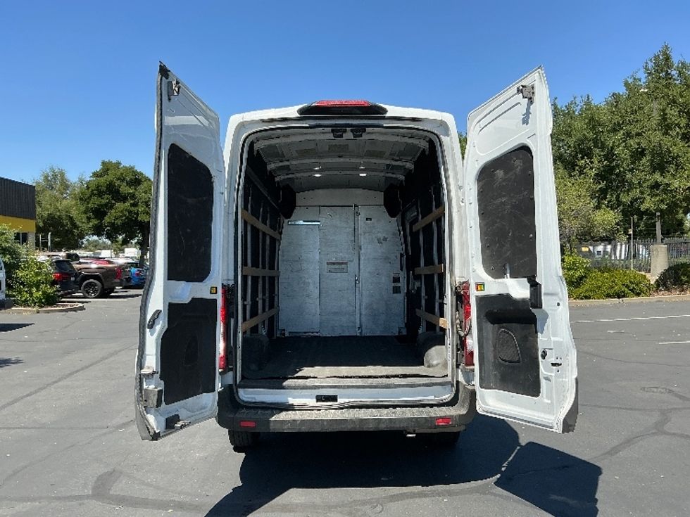 Cargo Van (Panel Van)-Light and Medium Duty Trucks-Ford-2022-Transit 250-Sacramento-CA-108,057\n\t\tmiles-$ 34,750 - Image 7