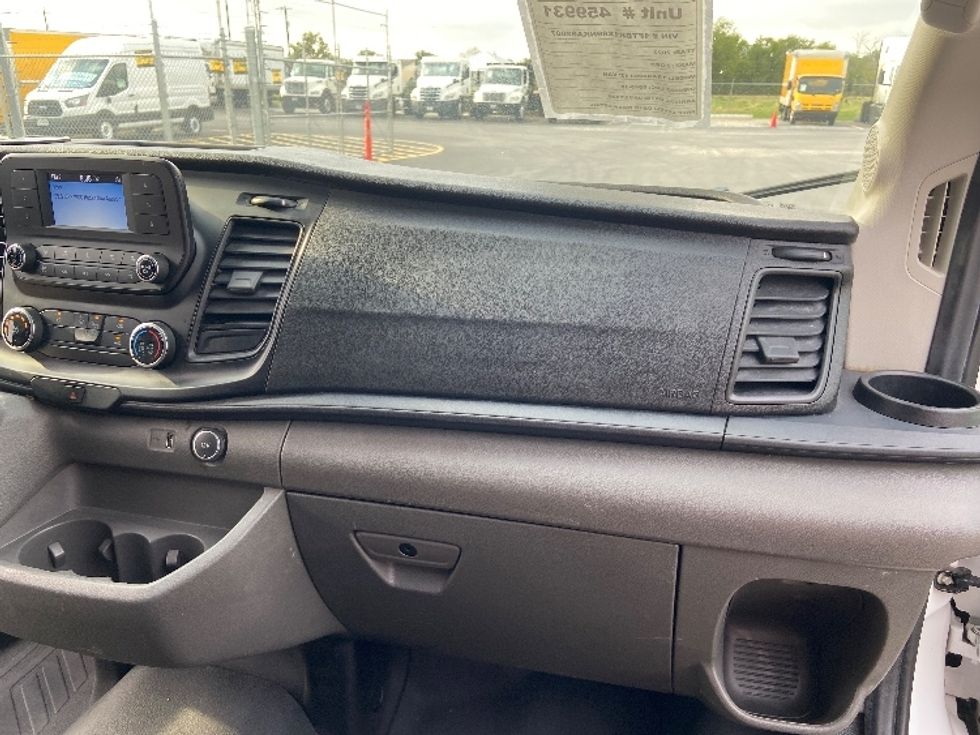 Cargo Van (Panel Van)-Light and Medium Duty Trucks-Ford-2022-Transit 250-San Antonio-TX-130,892\n\t\tmiles-$ 30,250 - Image 20