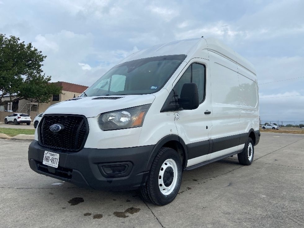 Cargo Van (Panel Van)-Light and Medium Duty Trucks-Ford-2022-Transit 250-San Antonio-TX-130,892\n\t\tmiles-$ 30,250 - Image 3