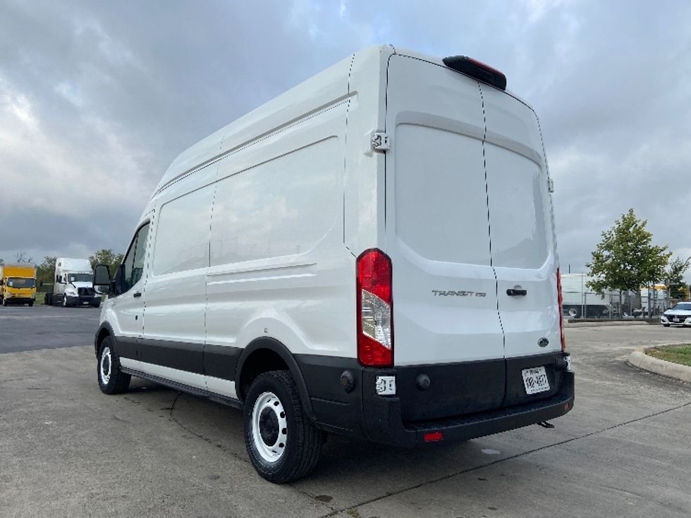 Cargo Van (Panel Van)-Light and Medium Duty Trucks-Ford-2022-Transit 250-San Antonio-TX-130,892\n\t\tmiles-$ 30,250 - Image 6