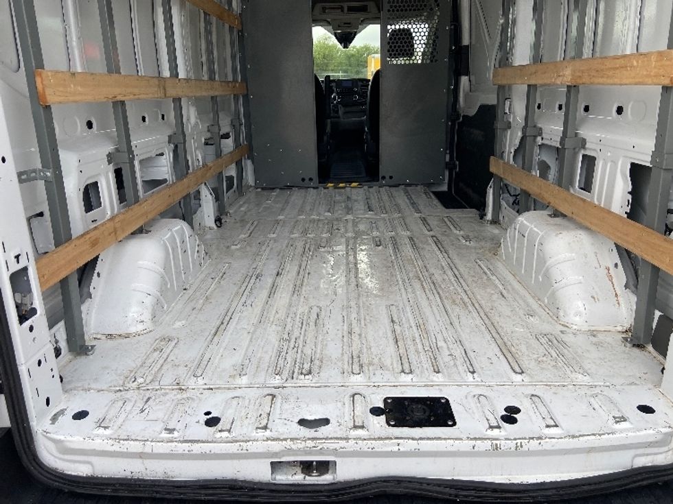 Cargo Van (Panel Van)-Light and Medium Duty Trucks-Ford-2022-Transit 250-San Antonio-TX-130,892\n\t\tmiles-$ 30,250 - Image 9