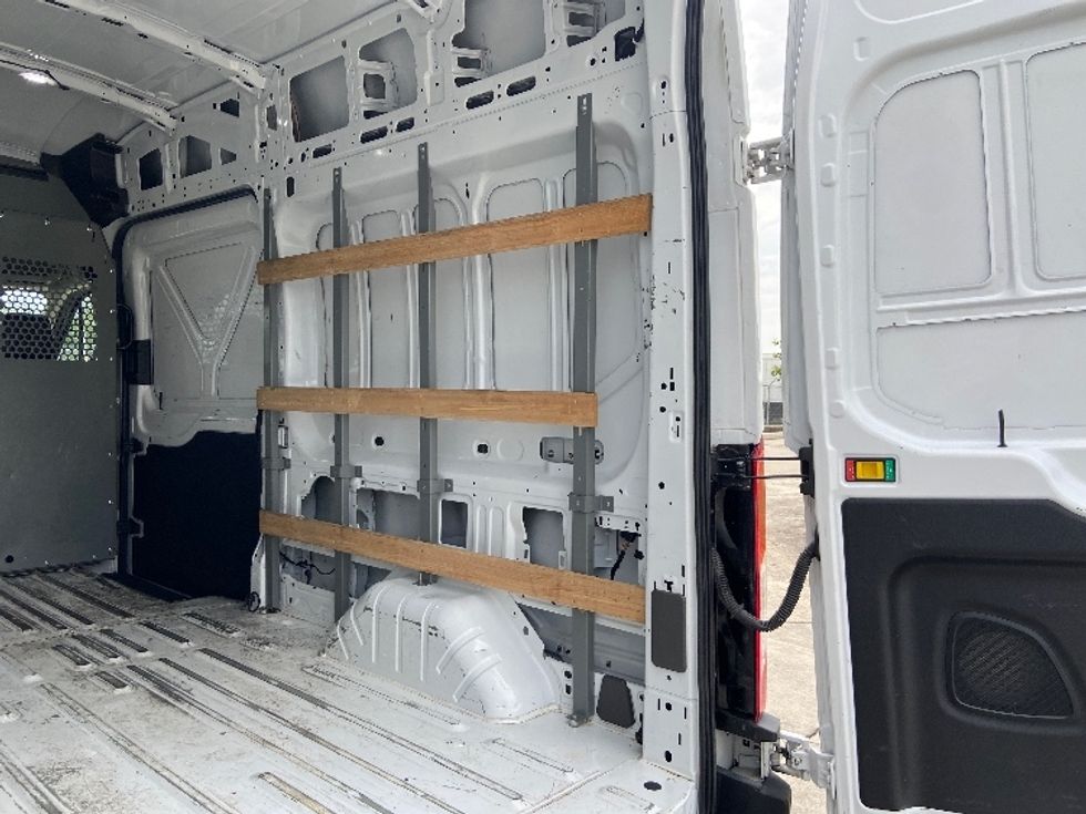 Cargo Van (Panel Van)-Light and Medium Duty Trucks-Ford-2022-Transit 250-San Antonio-TX-145,021\n\t\tmiles-$ 28,000 - Image 11