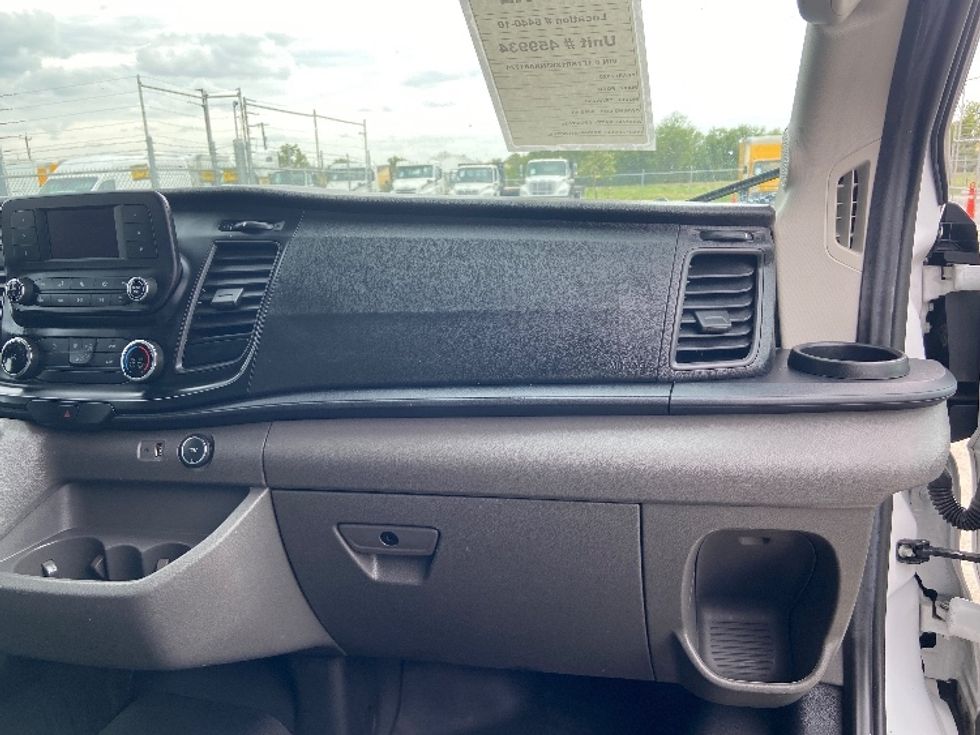 Cargo Van (Panel Van)-Light and Medium Duty Trucks-Ford-2022-Transit 250-San Antonio-TX-145,021\n\t\tmiles-$ 28,000 - Image 20