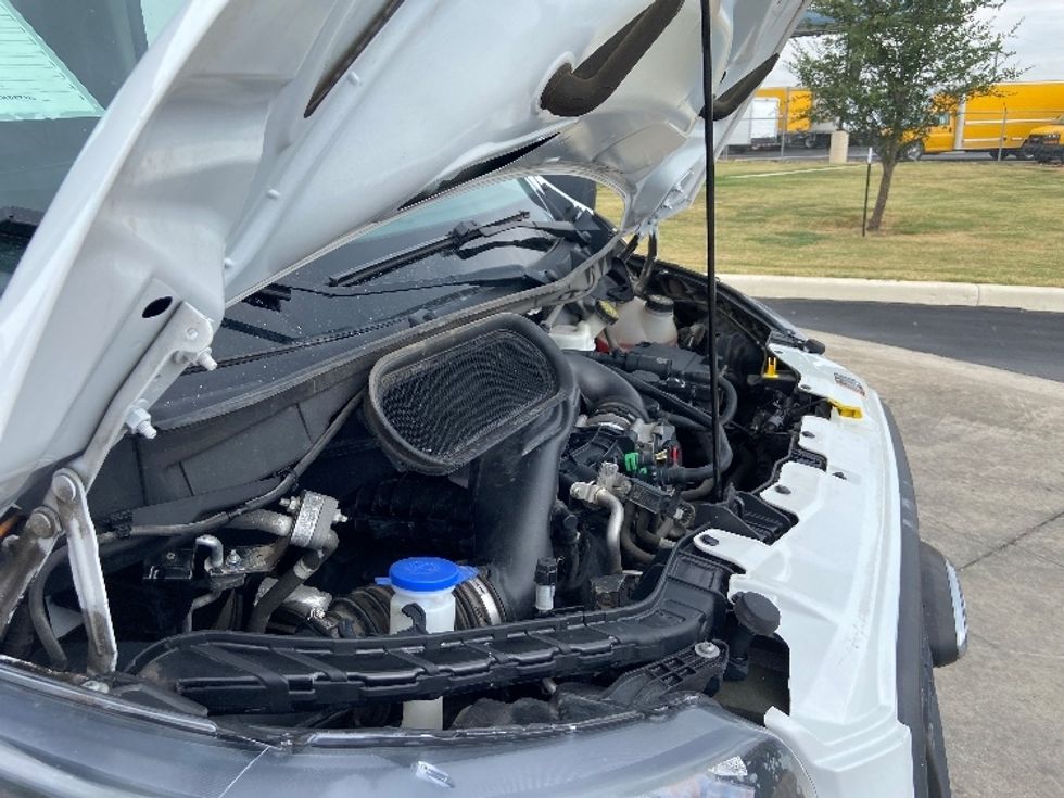 Cargo Van (Panel Van)-Light and Medium Duty Trucks-Ford-2022-Transit 250-San Antonio-TX-145,021\n\t\tmiles-$ 28,000 - Image 22