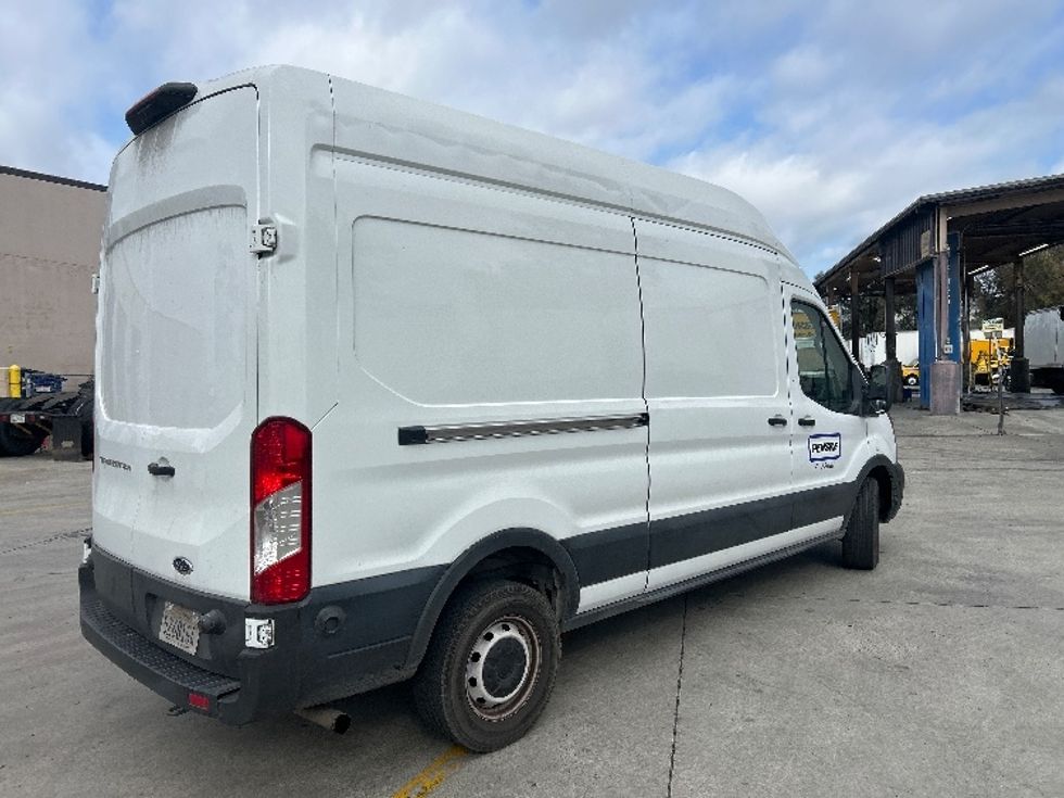Cargo Van (Panel Van)-Light and Medium Duty Trucks-Ford-2022-Transit 250-San Marcos-CA-104,971\n\t\tmiles-$ 36,750 - Image 13
