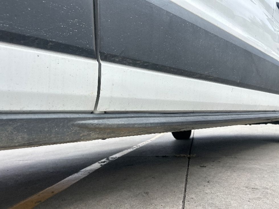 Cargo Van (Panel Van)-Light and Medium Duty Trucks-Ford-2022-Transit 250-San Marcos-CA-104,971\n\t\tmiles-$ 36,750 - Image 14