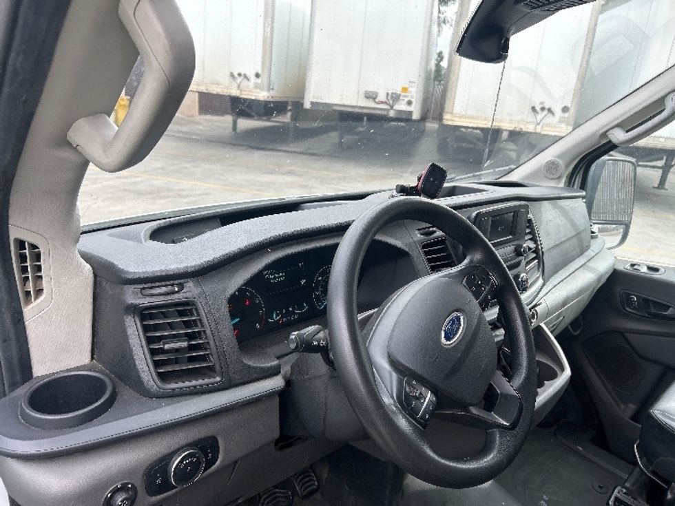 Cargo Van (Panel Van)-Light and Medium Duty Trucks-Ford-2022-Transit 250-San Marcos-CA-104,971\n\t\tmiles-$ 36,750 - Image 17