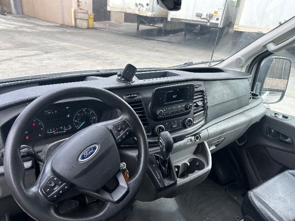 Cargo Van (Panel Van)-Light and Medium Duty Trucks-Ford-2022-Transit 250-San Marcos-CA-104,971\n\t\tmiles-$ 36,750 - Image 18