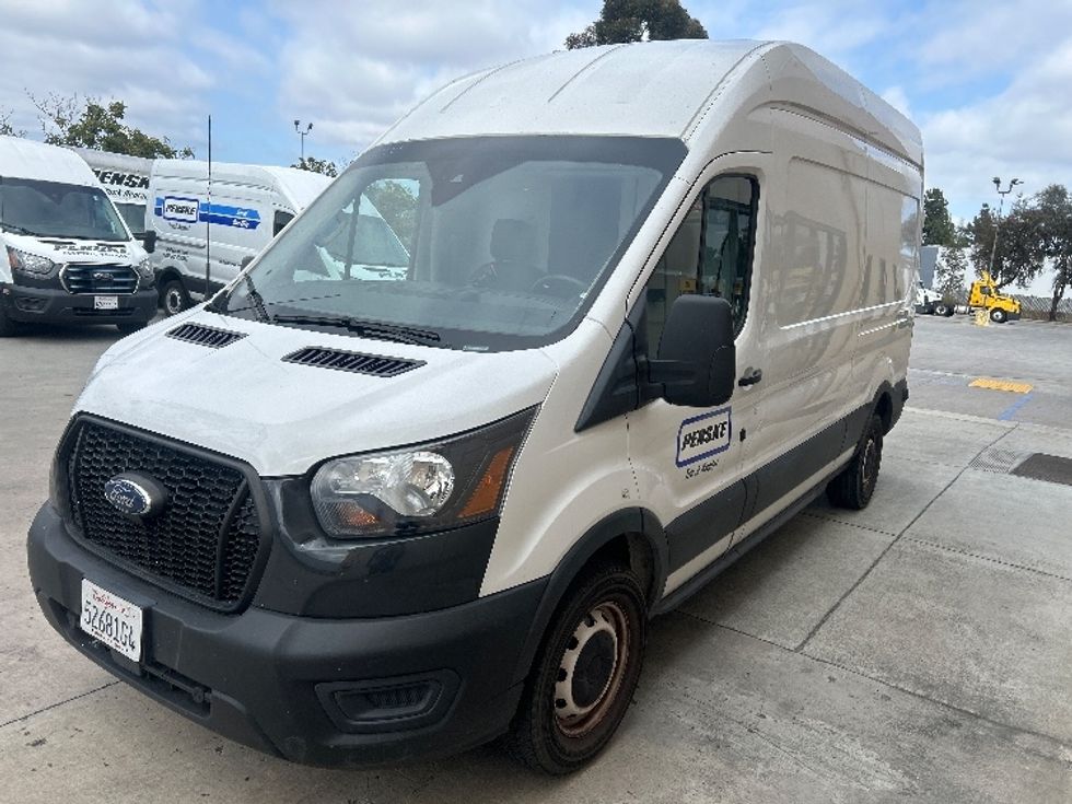 Cargo Van (Panel Van)-Light and Medium Duty Trucks-Ford-2022-Transit 250-San Marcos-CA-104,971\n\t\tmiles-$ 36,750 - Image 3