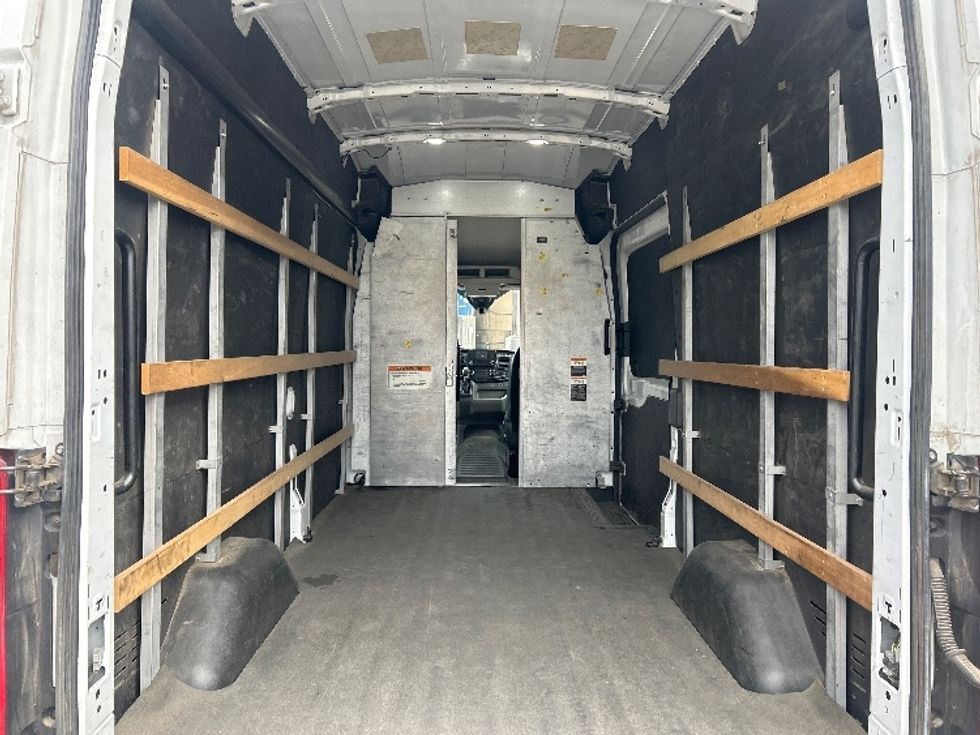 Cargo Van (Panel Van)-Light and Medium Duty Trucks-Ford-2022-Transit 250-San Marcos-CA-104,971\n\t\tmiles-$ 36,750 - Image 8
