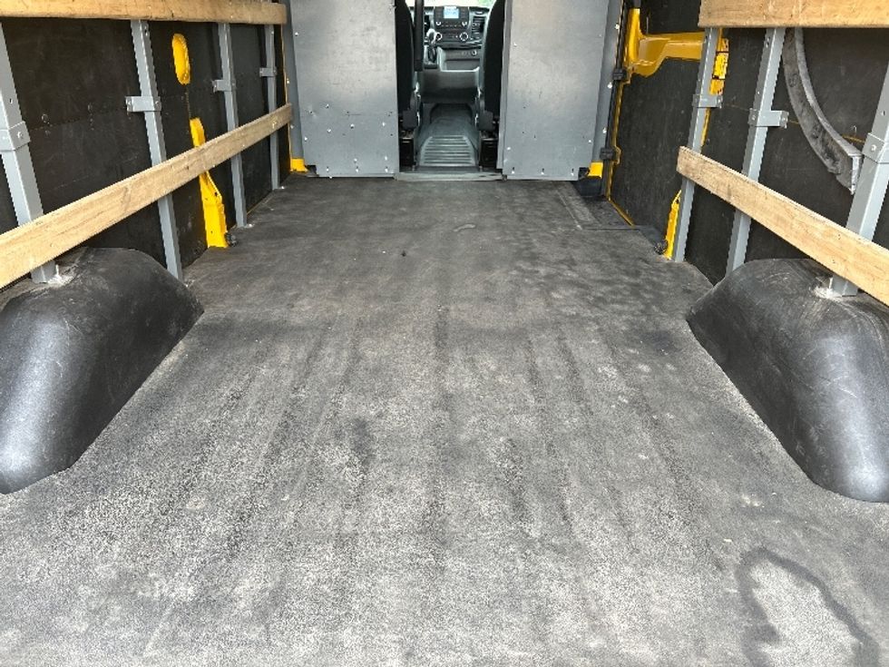 Cargo Van (Panel Van)-Light and Medium Duty Trucks-Ford-2022-Transit 250-Selma-TX-81,042\n\t\tmiles-$ 35,750 - Image 10