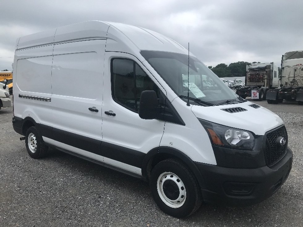 Used Cargo Vans for Sale in LA Penske Used Trucks