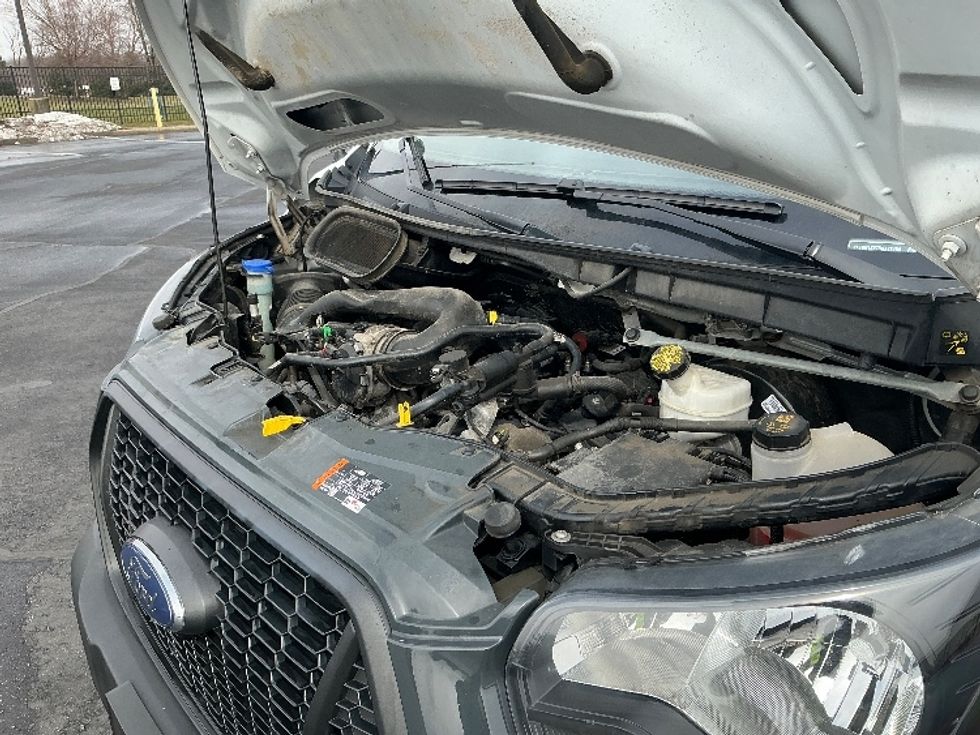 Cargo Van (Panel Van)-Light and Medium Duty Trucks-Ford-2022-Transit 250-South Bend-IN-107,059\n\t\tmiles-$ 33,250 - Image 24