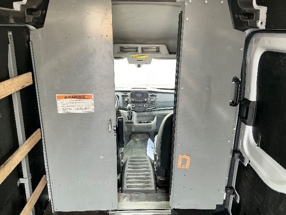 Cargo Van (Panel Van)-Light and Medium Duty Trucks-Ford-2022-Transit 250-South Bend-IN-107,059\n\t\tmiles-$ 33,250 - Image 25