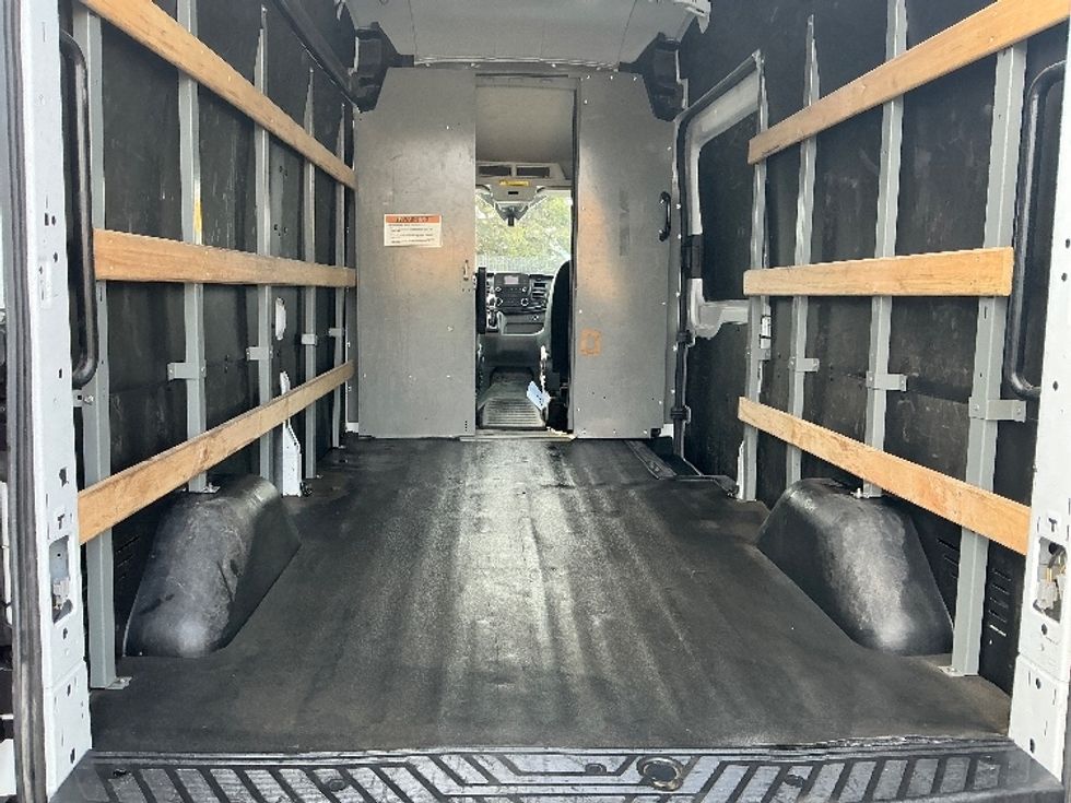 Cargo Van (Panel Van)-Light and Medium Duty Trucks-Ford-2022-Transit 250-South Bend-IN-107,059\n\t\tmiles-$ 33,250 - Image 9