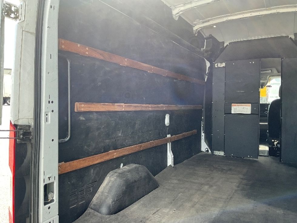 Cargo Van (Panel Van)-Light and Medium Duty Trucks-Ford-2022-Transit 250-South Bend-IN-93,087\n\t\tmiles-$ 35,000 - Image 11
