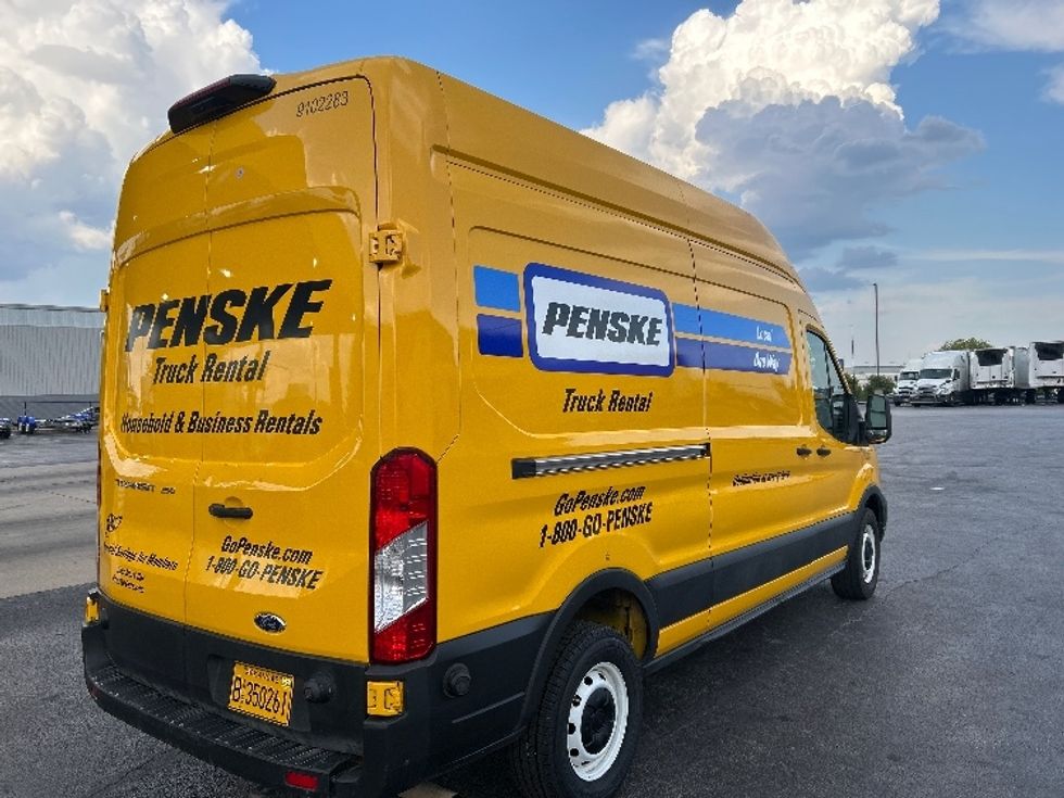 Cargo Van (Panel Van)-Light and Medium Duty Trucks-Ford-2022-Transit 250-Springfield-MO-103,048\n\t\tmiles-$ 29,000 - Image 10