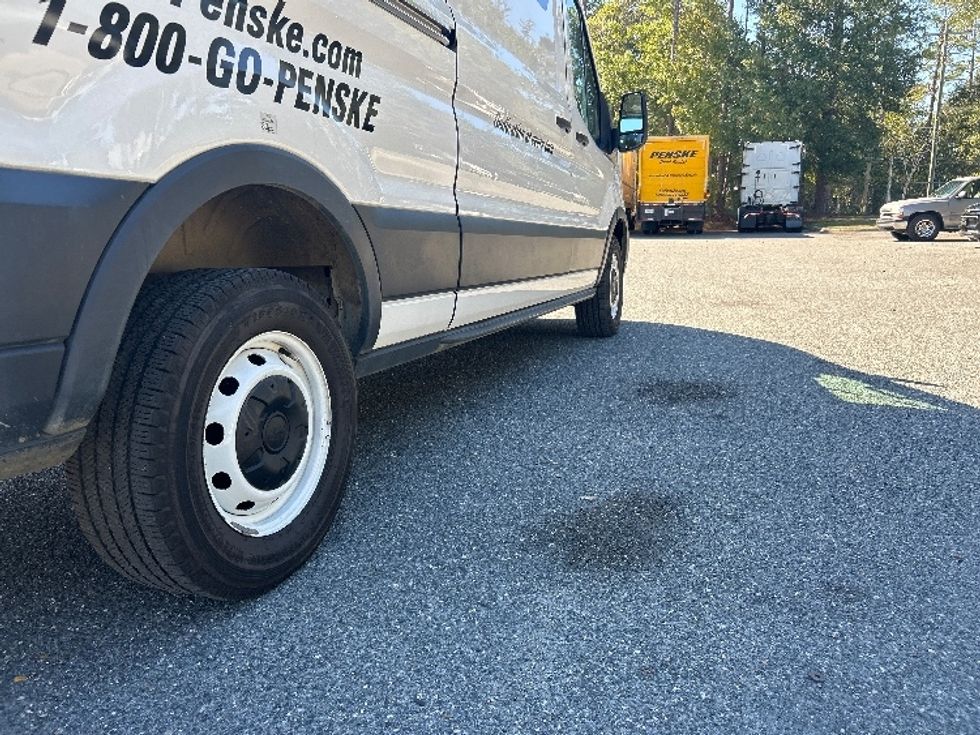 Cargo Van (Panel Van)-Light and Medium Duty Trucks-Ford-2022-Transit 250-Tallahassee-FL-101,523\n\t\tmiles-$ 34,250 - Image 14