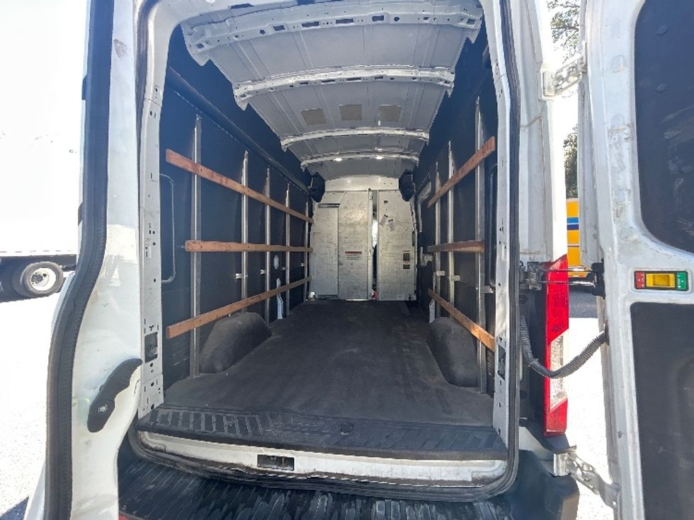 Cargo Van (Panel Van)-Light and Medium Duty Trucks-Ford-2022-Transit 250-Tallahassee-FL-105,000\n\t\tmiles-$ 34,500 - Image 10