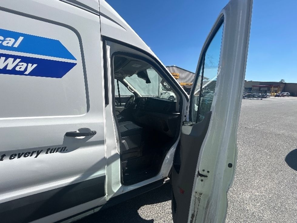 Cargo Van (Panel Van)-Light and Medium Duty Trucks-Ford-2022-Transit 250-Tallahassee-FL-105,000\n\t\tmiles-$ 34,500 - Image 20