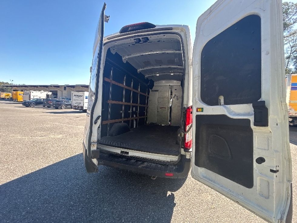 Cargo Van (Panel Van)-Light and Medium Duty Trucks-Ford-2022-Transit 250-Tallahassee-FL-105,000\n\t\tmiles-$ 34,500 - Image 9