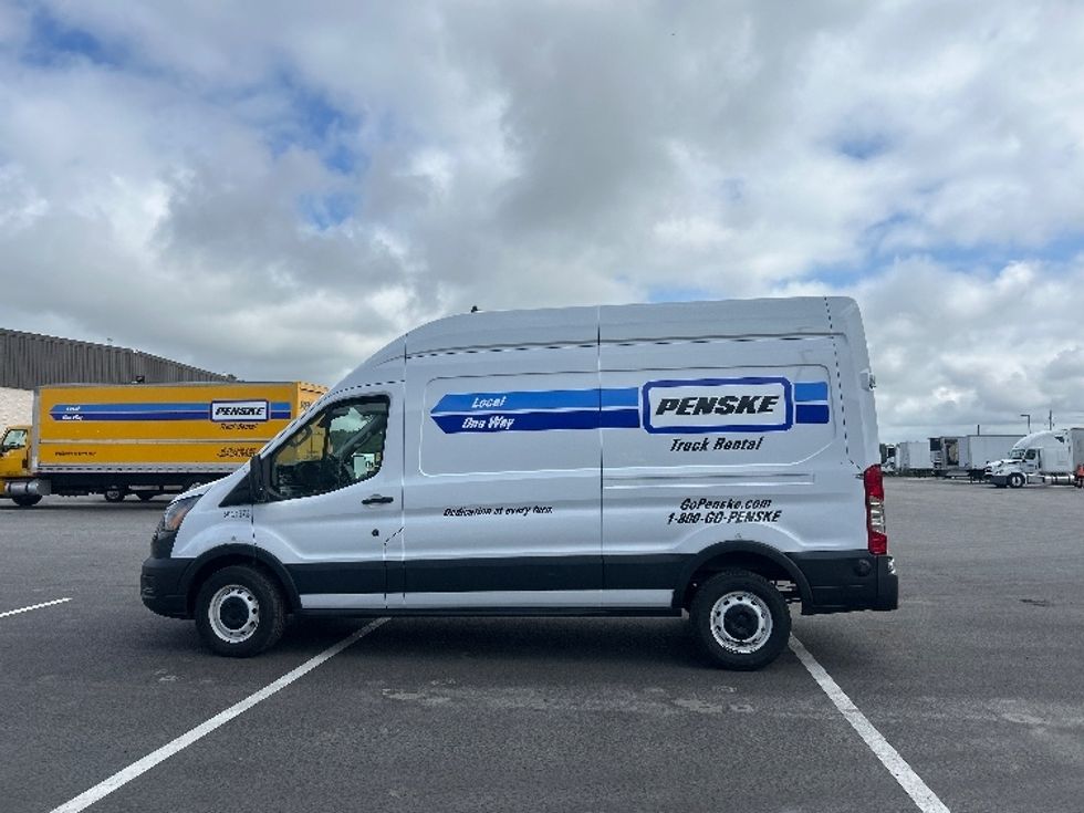 Cargo Van (Panel Van)-Light and Medium Duty Trucks-Ford-2022-Transit 250-Tallahassee-FL-91,851\n\t\tmiles-$ 36,750 - Image 4
