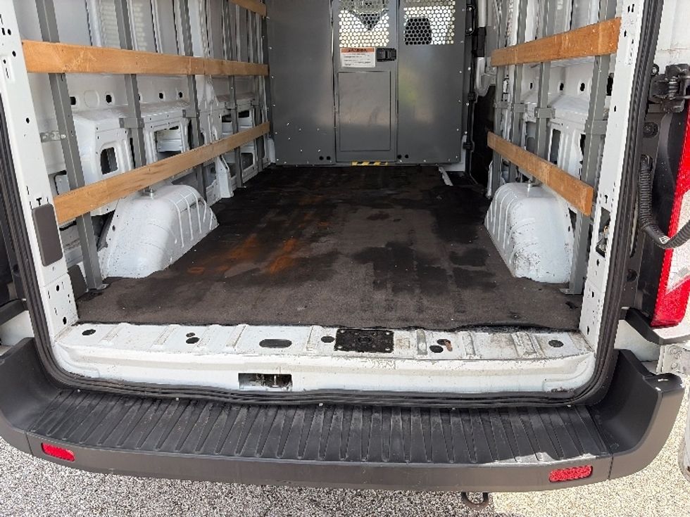 Cargo Van (Panel Van)-Light and Medium Duty Trucks-Ford-2022-Transit 250-Tampa-FL-112,295\n\t\tmiles-$ 33,000 - Image 10