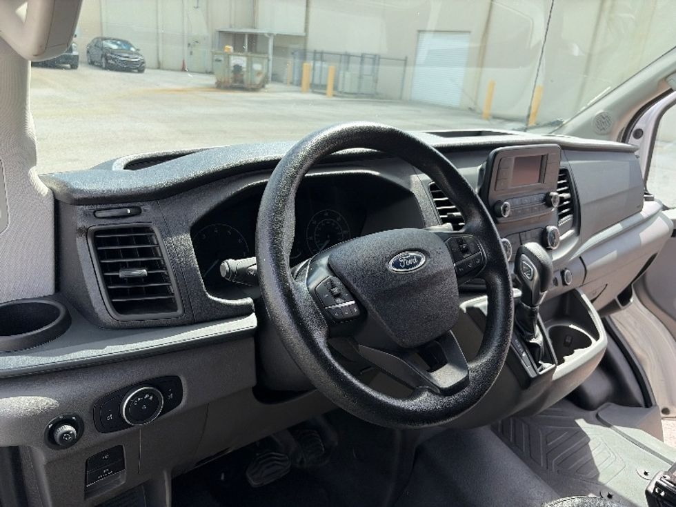 Cargo Van (Panel Van)-Light and Medium Duty Trucks-Ford-2022-Transit 250-Tampa-FL-112,295\n\t\tmiles-$ 33,000 - Image 18