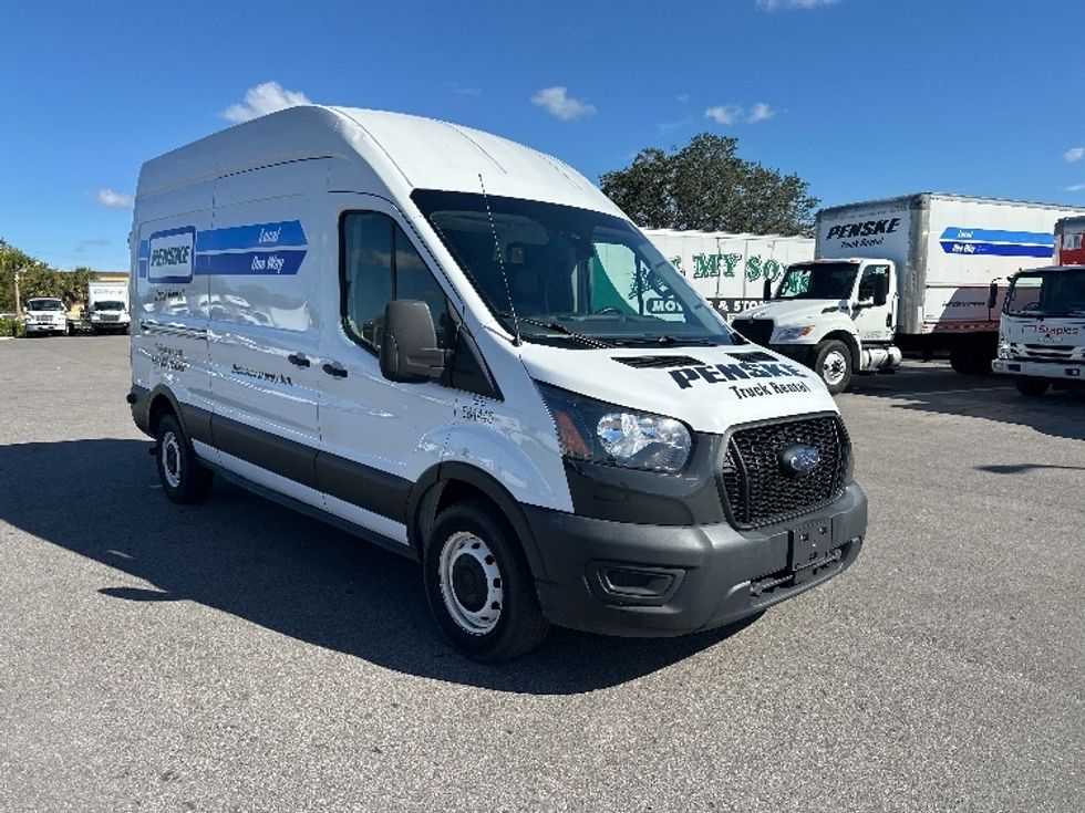 Cargo Van (Panel Van)-Light and Medium Duty Trucks-Ford-2022-Transit 250-Tampa-FL-83,584\n\t\tmiles-$ 37,500 - Image 1