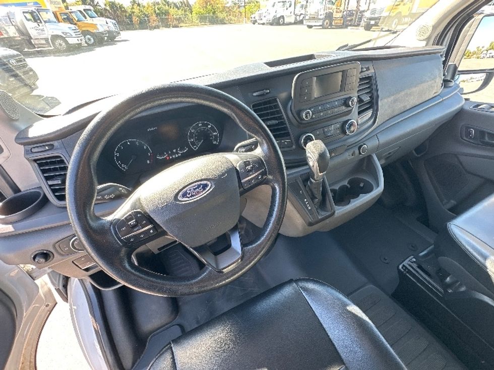 Cargo Van (Panel Van)-Light and Medium Duty Trucks-Ford-2022-Transit 250-Tampa-FL-83,584\n\t\tmiles-$ 37,500 - Image 18