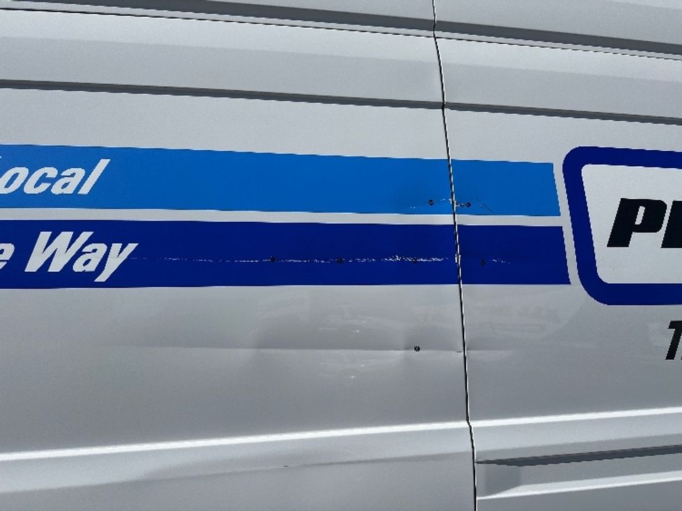 Cargo Van (Panel Van)-Light and Medium Duty Trucks-Ford-2022-Transit 250-Tampa-FL-83,584\n\t\tmiles-$ 37,500 - Image 29