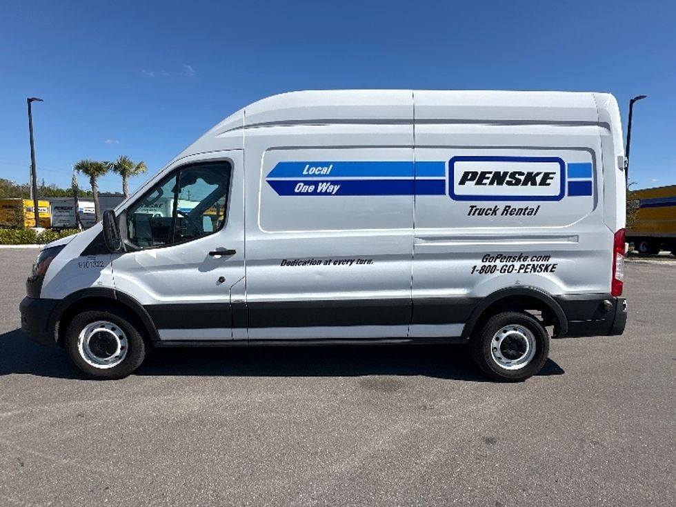 Cargo Van (Panel Van)-Light and Medium Duty Trucks-Ford-2022-Transit 250-Tampa-FL-85,294\n\t\tmiles-$ 37,250 - Image 4