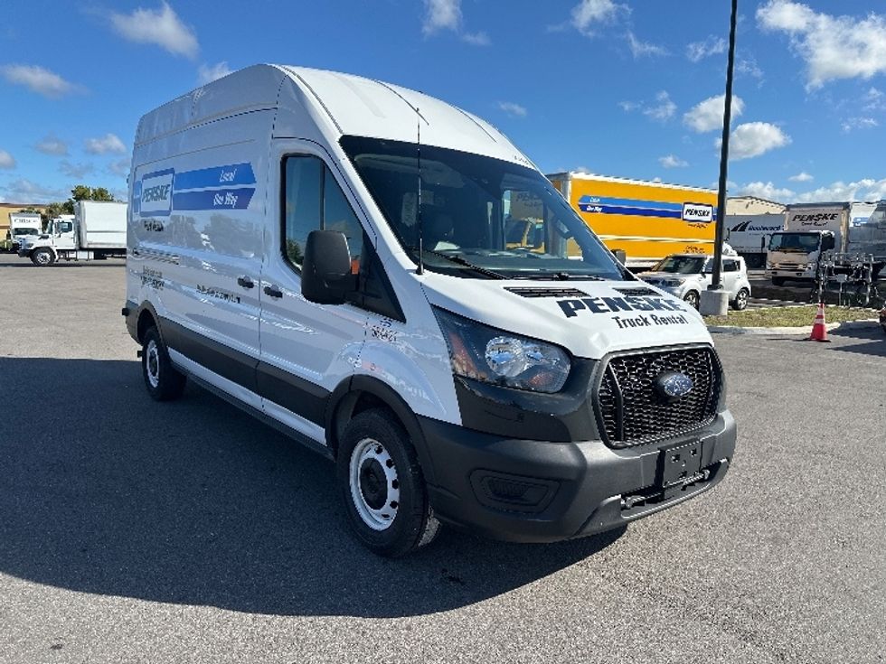 Cargo Van (Panel Van)-Light and Medium Duty Trucks-Ford-2022-Transit 250-Tampa-FL-87,503\n\t\tmiles-$ 37,000 - Image 1