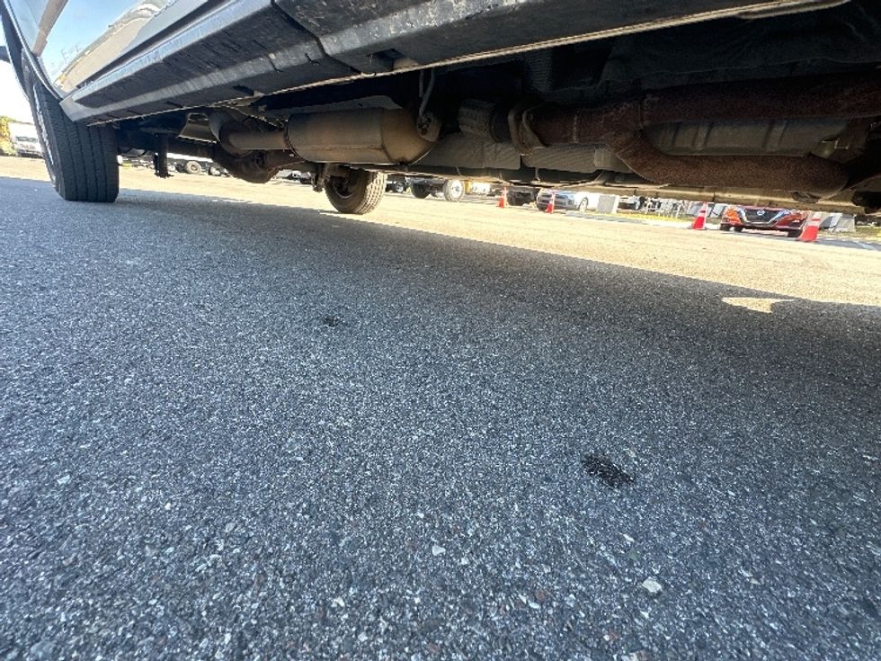 Cargo Van (Panel Van)-Light and Medium Duty Trucks-Ford-2022-Transit 250-Tampa-FL-87,503\n\t\tmiles-$ 37,000 - Image 14