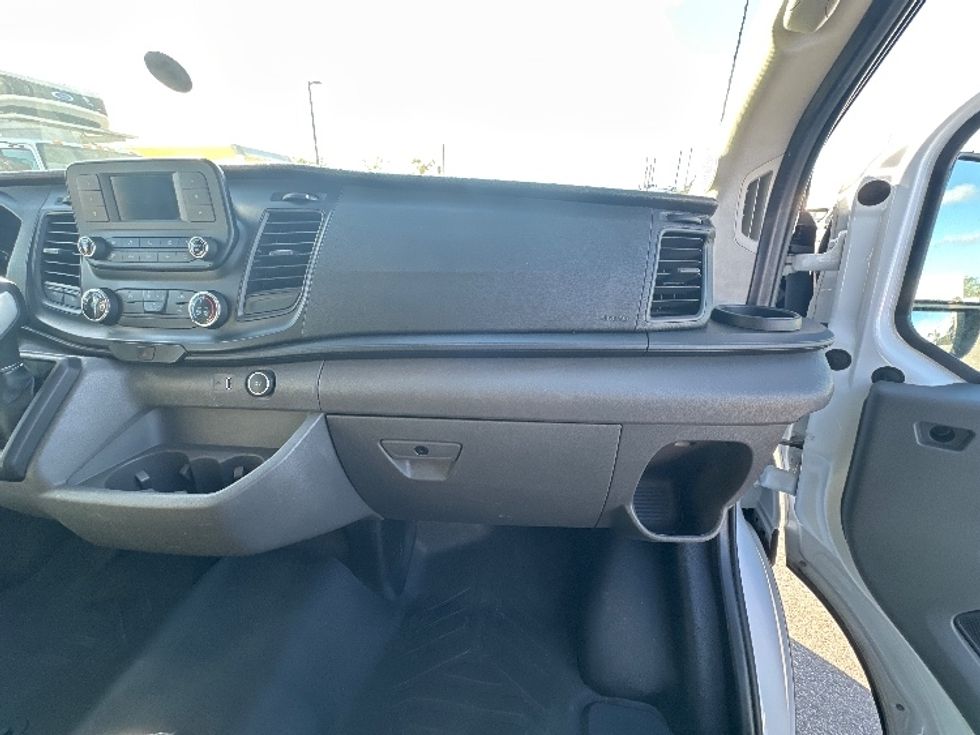 Cargo Van (Panel Van)-Light and Medium Duty Trucks-Ford-2022-Transit 250-Tampa-FL-87,503\n\t\tmiles-$ 37,000 - Image 21
