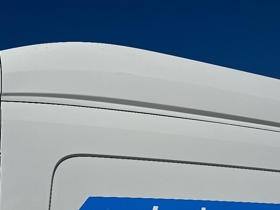 Cargo Van (Panel Van)-Light and Medium Duty Trucks-Ford-2022-Transit 250-Tampa-FL-87,503\n\t\tmiles-$ 37,000 - Image 25