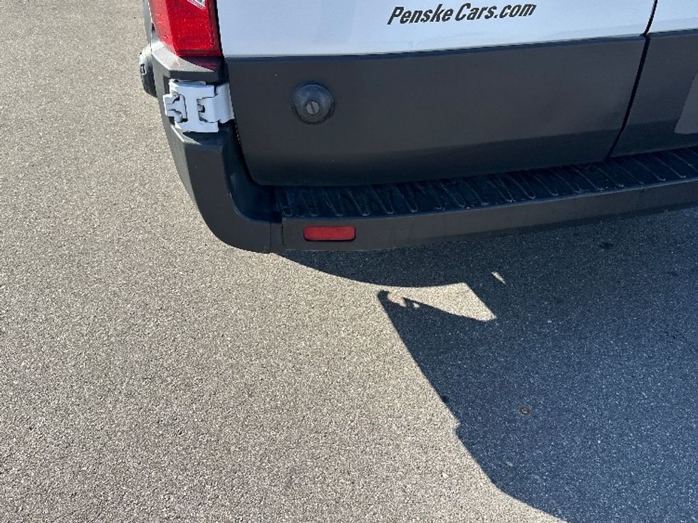 Cargo Van (Panel Van)-Light and Medium Duty Trucks-Ford-2022-Transit 250-Tampa-FL-87,503\n\t\tmiles-$ 37,000 - Image 26