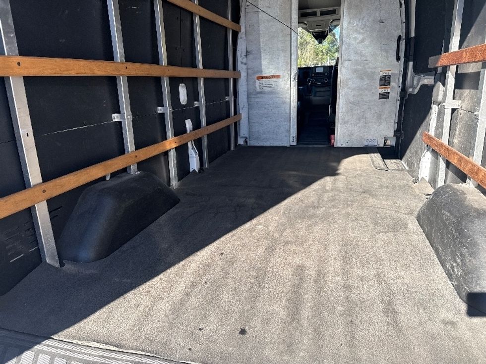 Cargo Van (Panel Van)-Light and Medium Duty Trucks-Ford-2022-Transit 250-Tampa-FL-87,760\n\t\tmiles-$ 37,000 - Image 10