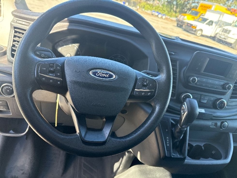 Cargo Van (Panel Van)-Light and Medium Duty Trucks-Ford-2022-Transit 250-Tampa-FL-87,760\n\t\tmiles-$ 37,000 - Image 18
